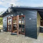 5 Star Holiday Home In Blavand بيت للعطل