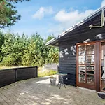 One-Bedroom Holiday home in Blåvand 1 * Ho